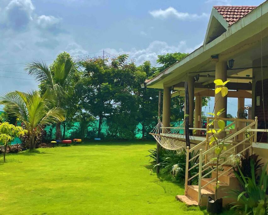 Shangri-La Valley Retreat Karjat Extérieur photo